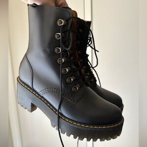Dr. Marten Boots Size 7